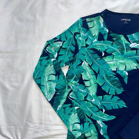 Lands’ End Long Sleeve Swim Tee Rash Guard — Deep Sea Cascade Leaf, XS - Picture 2 of 4